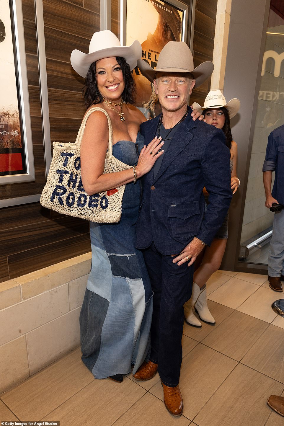 Prior to acting in the role, Ruvé, a native of South Africa, had a background in fashion modeling and film production. The rodeo drama also starred Mykelti Williamson, Sarah Jones, Graham Harvey and Christopher McDonald.