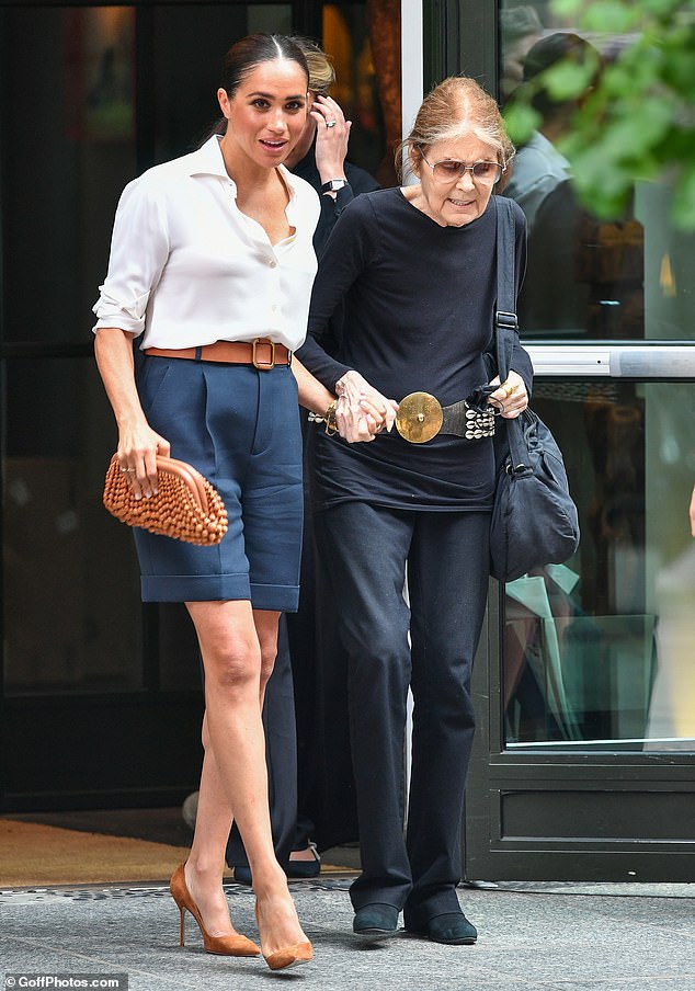 Meghan and Gloria were spotted leaving the swanky Crosby Hotel in New York in summer 2022 following a lunch