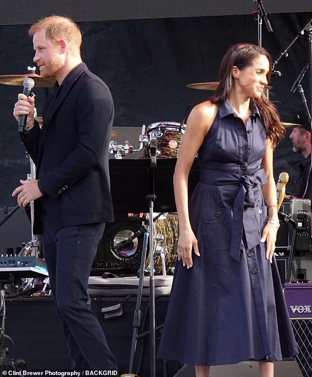 The Duchess of Sussex donned more than £237,000 worth of jewellery as she attended a charity event with her husband this weekend - and among them was a hefty rock never seemingly donned by her before