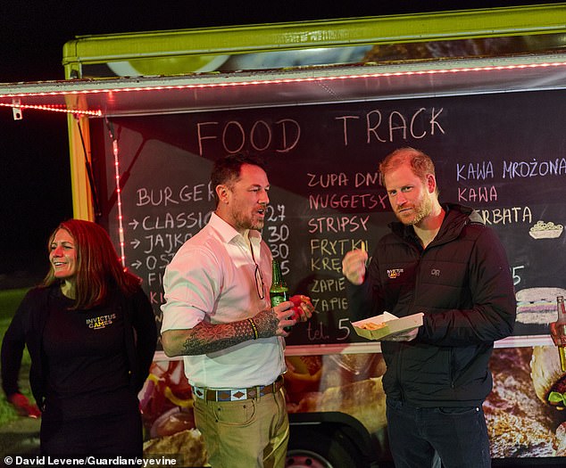 They made a brief pitstop before crossing the border into Ukraine