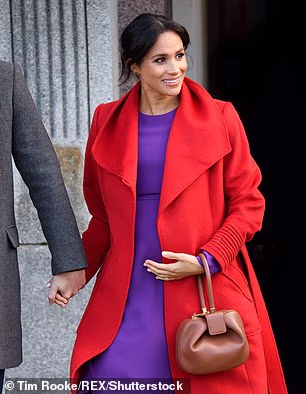Meghan picked a Gabriela Hearst bag for her visit to Birkenhead, UK, in January 2019