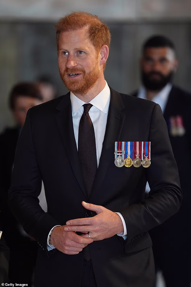 The Duke later boarded a flight to Canberra ready for a visit to the Australian War Memorial