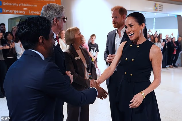 The couple attended the Melbourne children's hospital where they were greeted by large crowds