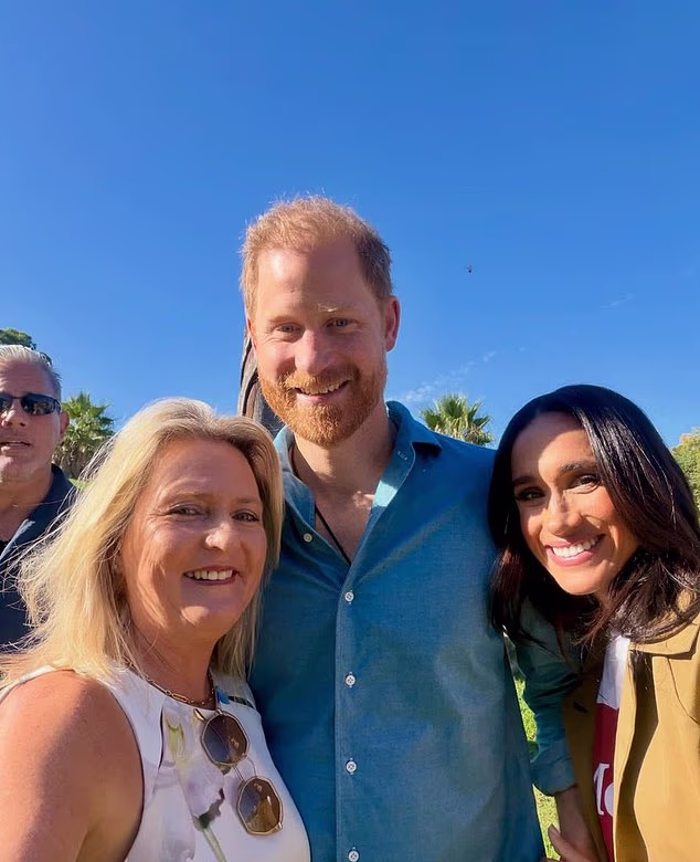 The couple were happy to pose with members of the public in Melbourne