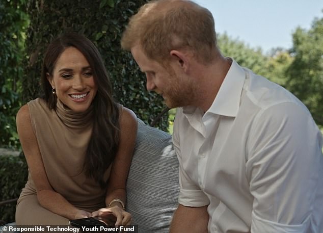 Harry and Meghan put on a united front for the calls made to recipients of the new fund