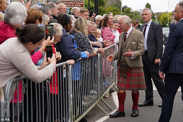 Kinross District Pipe Band performed a selection of songs to mark his arrival, including Scotland The Brave