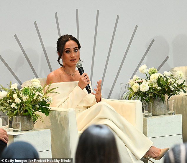 She paired it with nude £554 ($598) pumps from Aquazzura, adding the perfect neutral complement to her all-ivory look