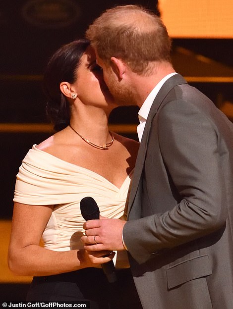 The Sussexes share a kiss