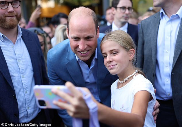 It was the same routine in Bournemouth just a few days ago. Here he helps a young fan in Pret A Manger