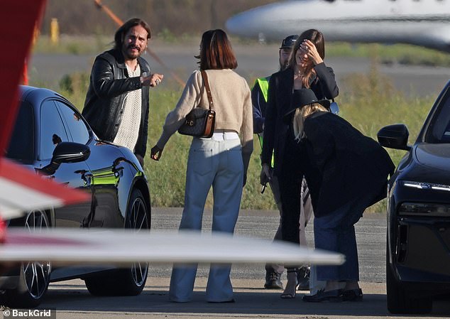 Harry and Meghan were part of the VIP clan that travelled together