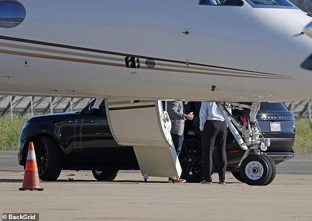 The plane carried a host of A-listers to the concert