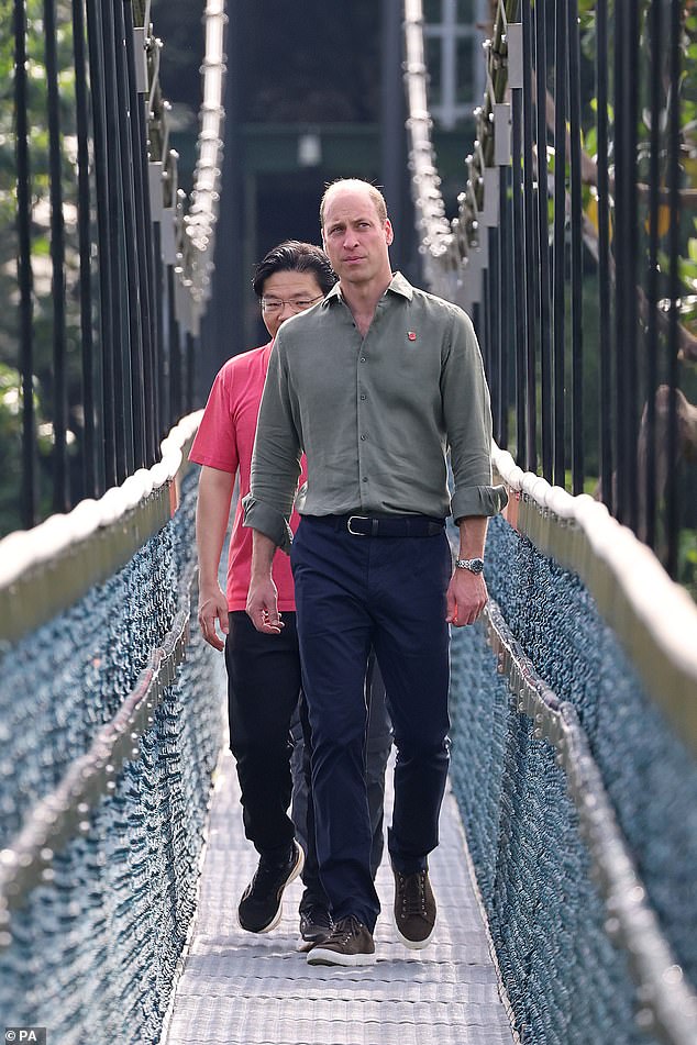 The Prince of Wales and Lawrence Wong cross the free-standing suspension bridge today