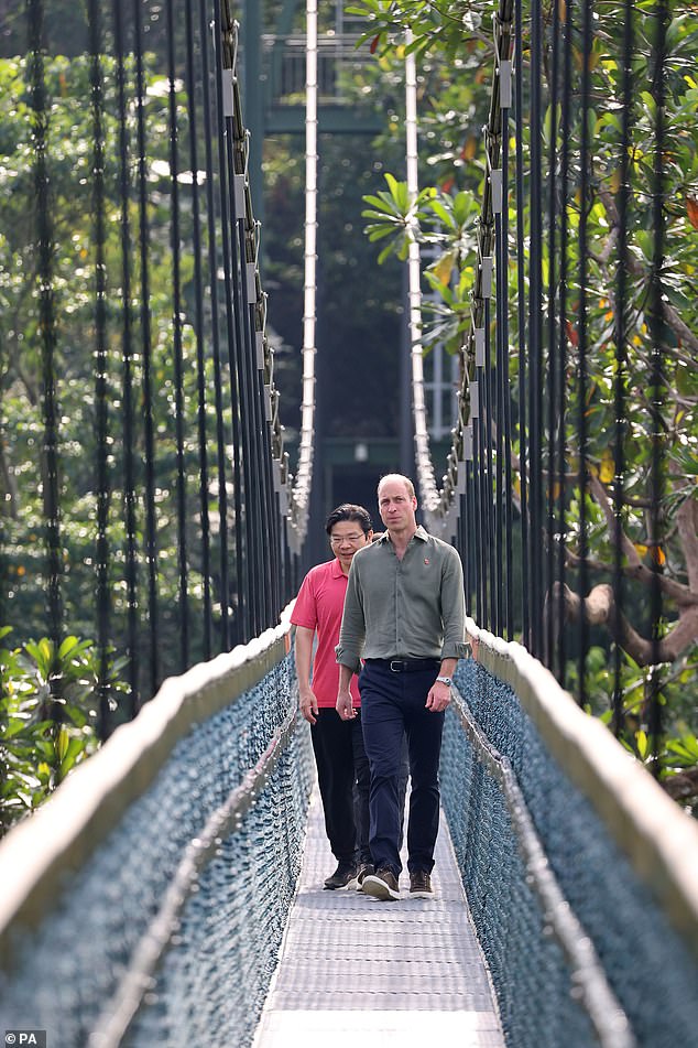 The Prince of Wales and Lawrence Wong cross the free-standing suspension bridge today