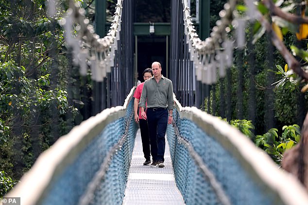 The Prince of Wales and Lawrence Wong cross the free-standing suspension bridge today