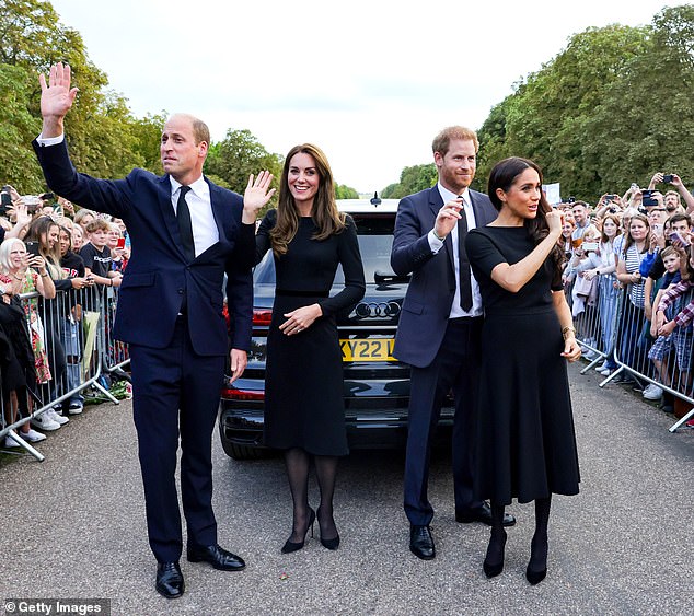 Catherine, Princess of Wales, Prince William, Prince of Wales, Prince Harry, Duke of Sussex, and Meghan, Duchess of Sussex at Windsor together two days after the Queen died. Harry and Omid Scobie claim that William ignored his brother's texts