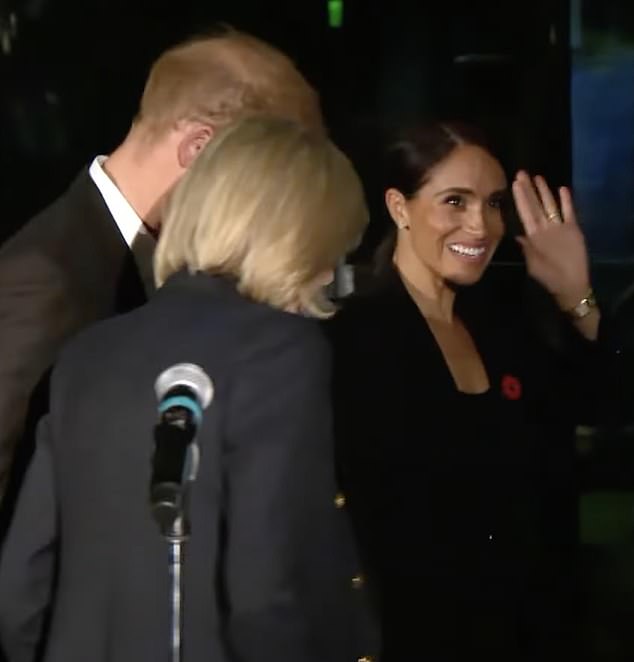 Hours after Samantha's appearance, the Duke and Duchess of Sussex then went on to an event for injured United States Navy SEALs in San Diego