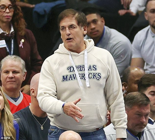 Dallas Mavericks owner Mark Cuban had a 29 to 26 per cent split