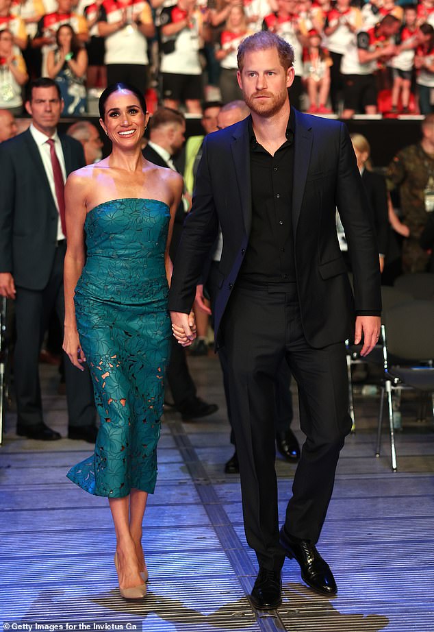 Harry and Meghan attend the closing ceremony of the Invictus Games Dusseldorf 2023 at Merkur Spiel-Arena on September 16, 2023