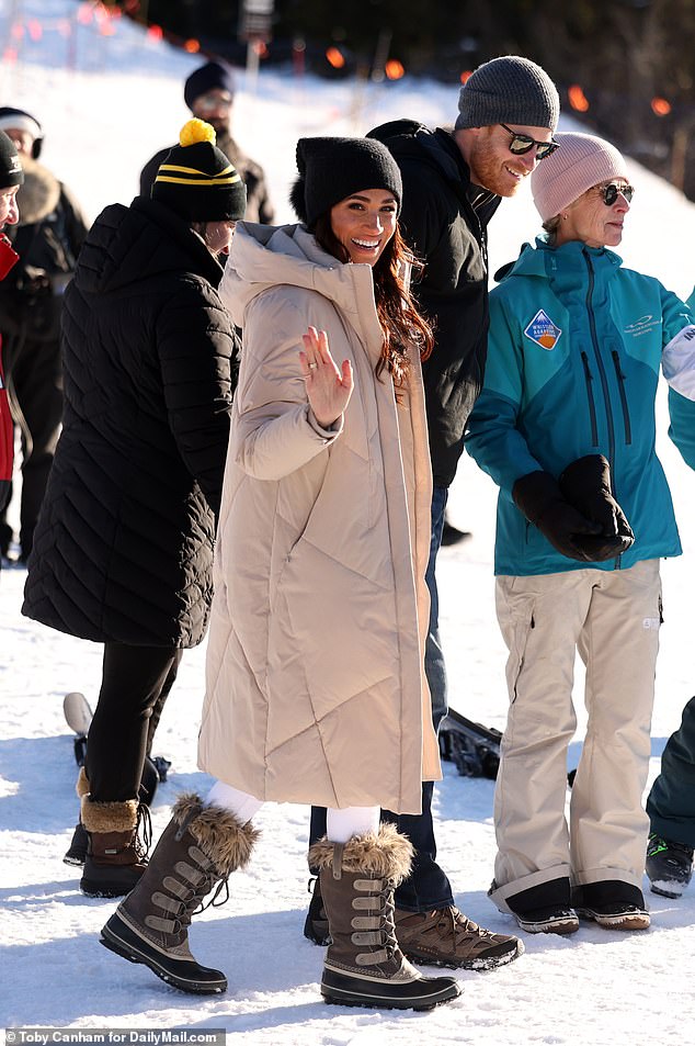 The Duchess dug out her $240 Sorel Joan of Arctic snow boots for the occasion, which are currently on sale for $95.95, teamed with a $295 Calvin Klein Quilted Maxi Puffer