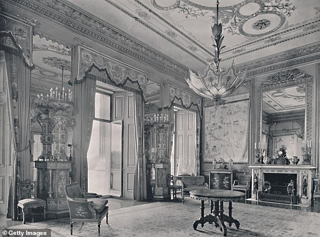 The Centre Room, Buckingham Palace, South-East Corner, 1939