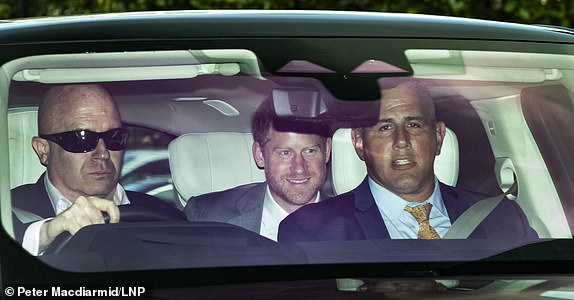 © Licensed to London News Pictures. 07/05/2024. London, UK. Prince Harry smiles as he leaves the Honourable Artillery Company in central London after attending an Invictus Games event. It is being reported that Prince Harry, who is in London this week for an Invictus Games 10th anniversary service at St Paul's Cathedral, may not now meet with his father King Charles III. Photo credit: Peter Macdiarmid/LNP