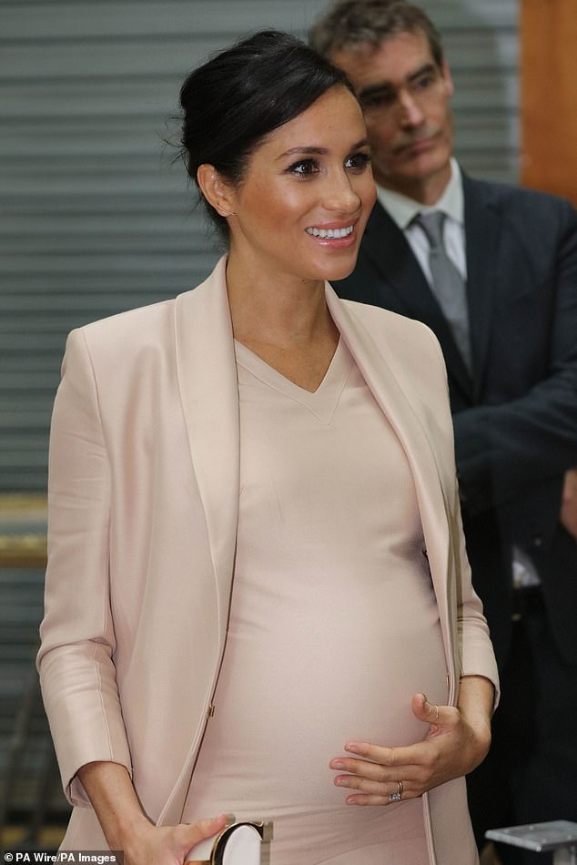 Meghan Markle, the Duchess of Sussex , flew to New York by private plane for the shower with her A-list friends before the arrival of her eldest child Archie