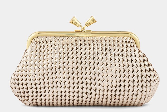 Handmade from luxurious gold woven leather, this petite evening bag features the trademark gold-tone frame, tasselled clasp and chain strap