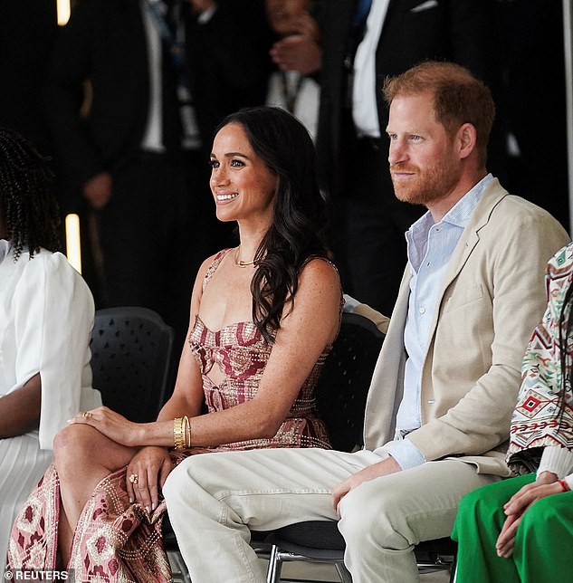 The royal couple were then treated to a colourful tribal dance at the Delia Zapata National Centre for the Arts