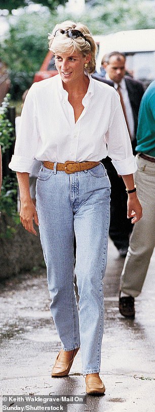 Diana championed off-duty style, pairing a white shirt with mom jeans, while promoting The Red Cross Landmines Campaign