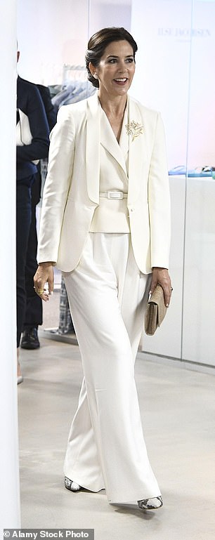 Queen Mary of Denmark wore her Max Mara suit the visit to the Design lounge in Stockholm in 2017