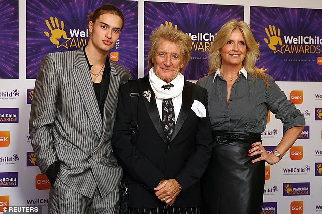 The family beamed as they took to the red carpet ahead of the ceremony