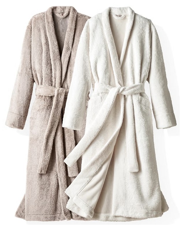 Oprah also included the Eberjey Renew Plush Long Robe, which is another brand that seems to have received the duchess's stamp of approval