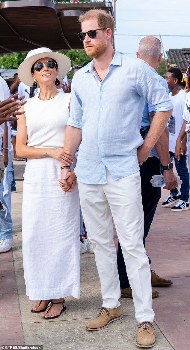 The mother-of-two also donned the Posse Emma Linen Pencil Skirt during a visit to San Basilio de Palenque, Colombia, in August last year