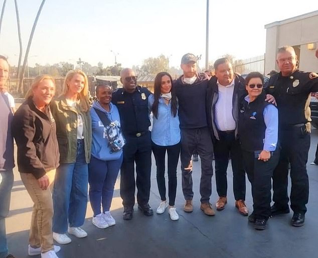 Meghan and Harry pictured with other volunteers after helping LA wildfire victims