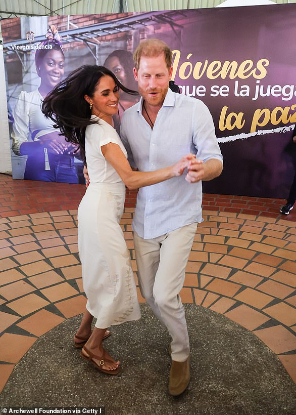 Meghan and Harry tried salsa dancing during a visit to the Unidad Recreativa El Vallado in Cali