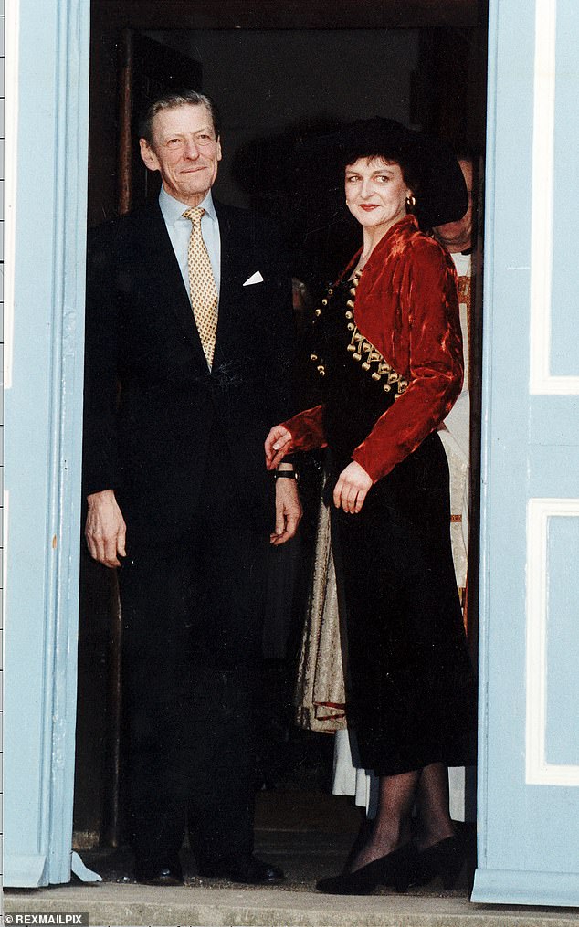 Marina with her father Angus Ogilvy on her wedding day