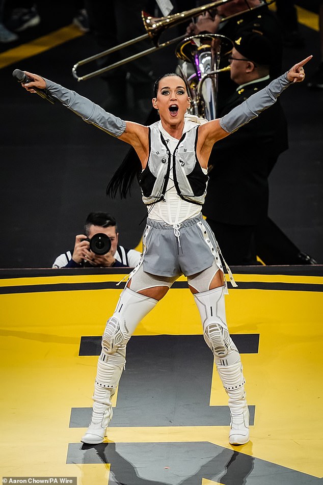 Katy Perry, 40, thrilled the crowd at the 2025 Invictus Games in Vancouver, Canada as she performed at the opening ceremony on Saturday