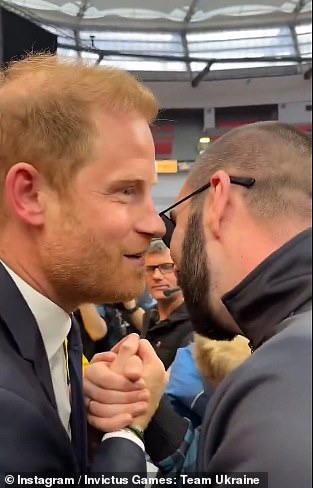 Prince Harry greeted a competitor at the Invictus Games on Saturday. The sportsman hilariously questioned Harry's royal credentials when he asked 'where his crown was'