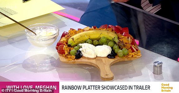 UNCL GRABS: Richard Arnold and Susanna Reid poke fun at Meghan Markle's rainbow platter