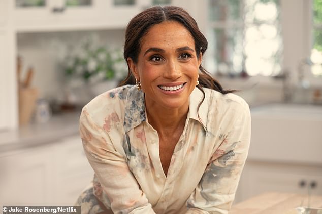 The Duchess was teaching Kaling all of her tips and tricks for hosting a children's birthday party, which included making a rainbow fruit salad and ladybug crostinis with tomatoes