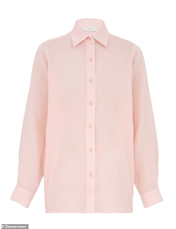 The former royal wore the Crush Oversized Shirt from the brand in mint green, valued at AUD $475 (GBP £233). The pink version is pictured