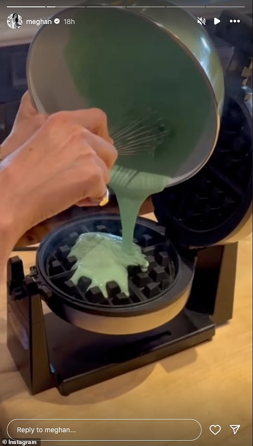 She posted videos as she made the green waffles using her waffle maker