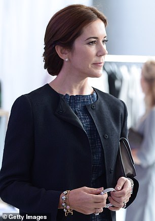 Nowadays, Queen Mary proudly wears local Danish designer jewellery, including the diamond Georg Jensen statement ring on her right hand worn during a 2014 visit to Canada