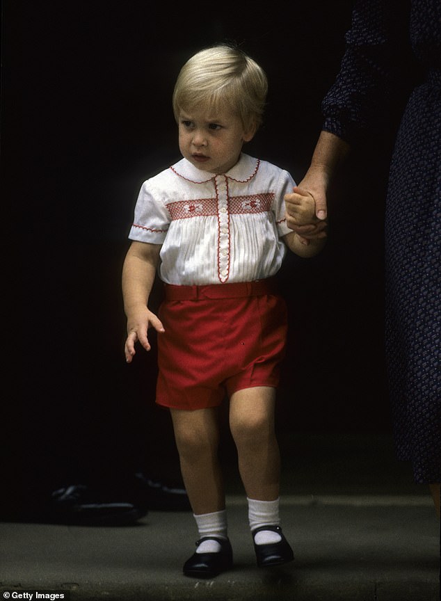 Prince William leaves the Lindo Wing after visiting his baby brother Harry for the first time