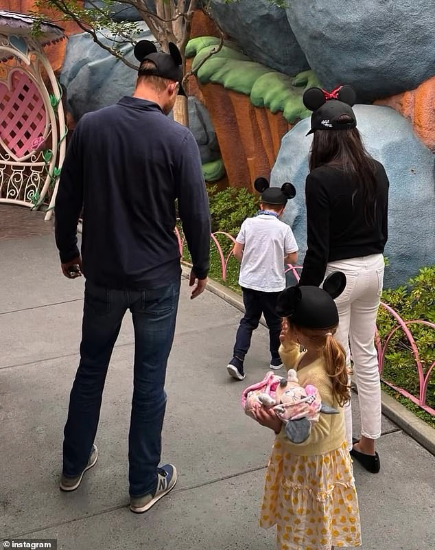 At one point, Markle and her family were also seen sporting matching Mickey and Minnie Mouse hats on top of their heads