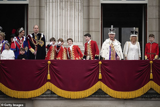 Members of the Royal Family join the newly crowned King and Queen on the Buckingham Palace balcony