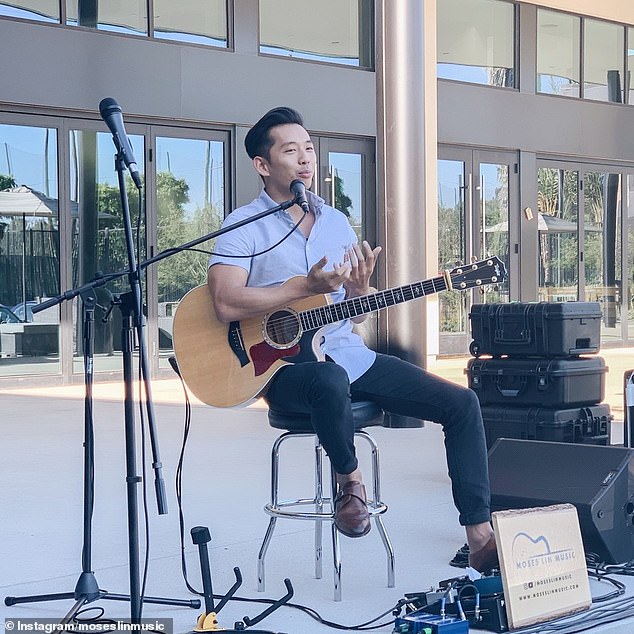 A wedding musician has revealed how he went to performing for $3 in tips to a millionaire by age 30